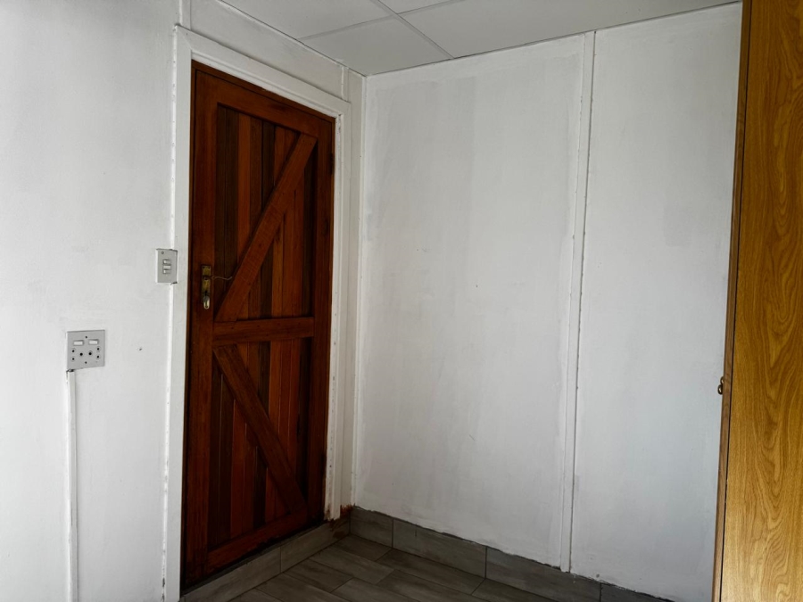 5 Bedroom Property for Sale in Kabeljauws Eastern Cape